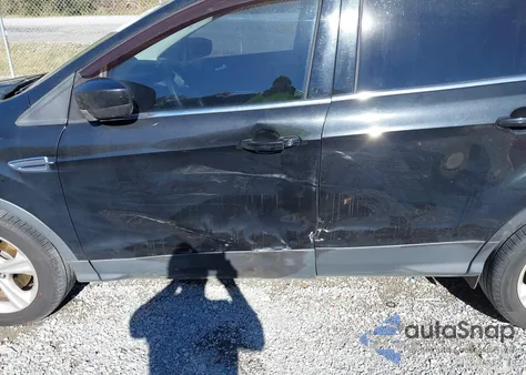 2015 Ford Escape Se z USA, uszkodzony, nr VIN 1FMCU9G97FUA83322